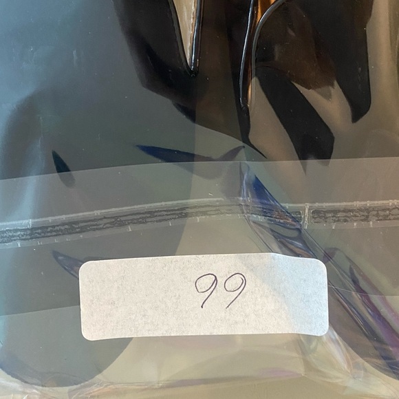 Women's J Crew Black Leather Loafers With Tassels Size 8 Flats Slip On - Picture 15 of 15